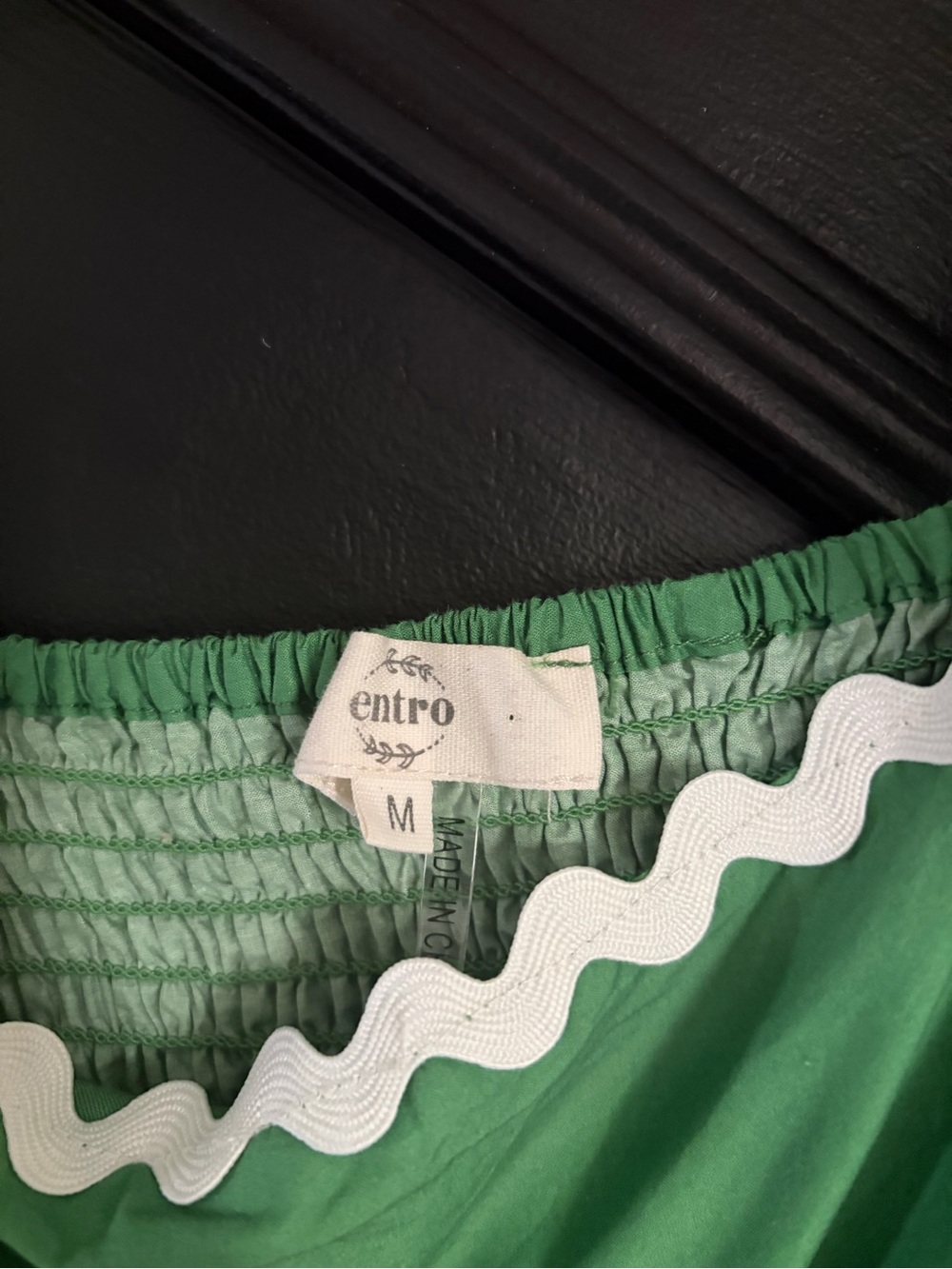 entro Green Dress with White Ric Rac Trim - Picture 6 of 8